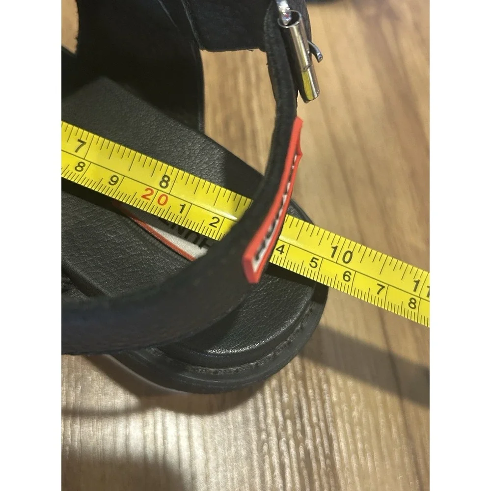 Hunter Sandals Womens Size 8? Black Leather Double Buckle Strap Platform Chunky